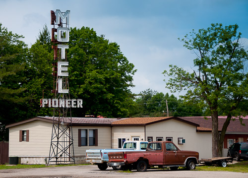 HJRW-20110612-1152_9833.jpg HJRW-20110612-1152_9833.jpg